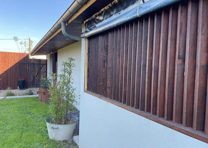 Yanna Lodge, Gite Classe 4 Etoiles Avec Spa Couvert Entierement